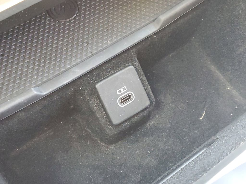 Used 2024 Land Rover Range Rover SE image 19