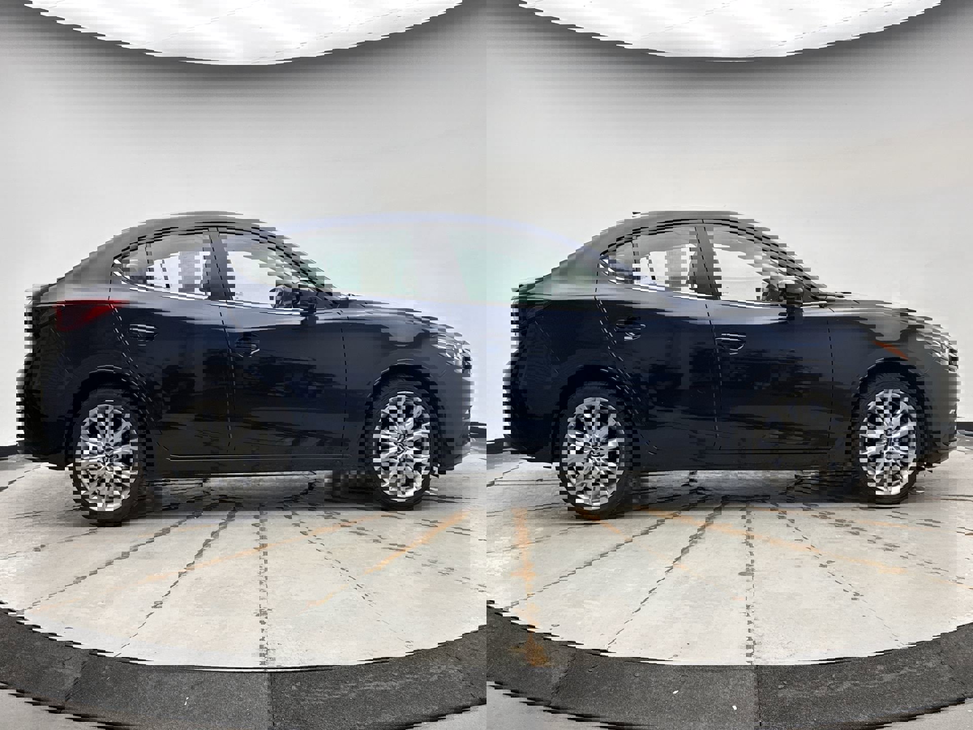 Used 2016 MAZDA MAZDA3 s Grand Touring image 6