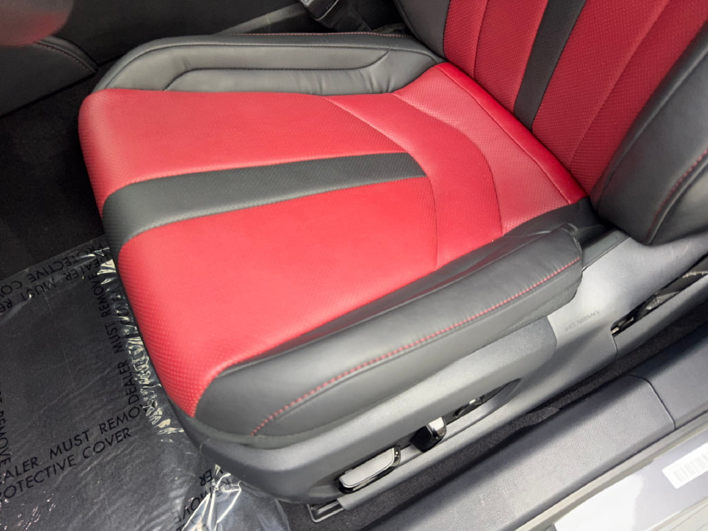 Used 2024 Lexus ES 350 F Sport w/ Accessory Package (Z2) FWD image 28