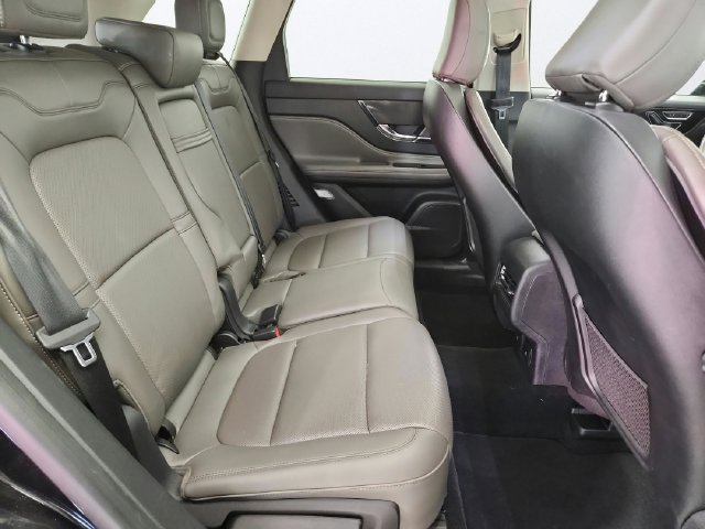 Used 2023 Lincoln Corsair Reserve w/ Equipment Group 201A AWD/4WD image 27