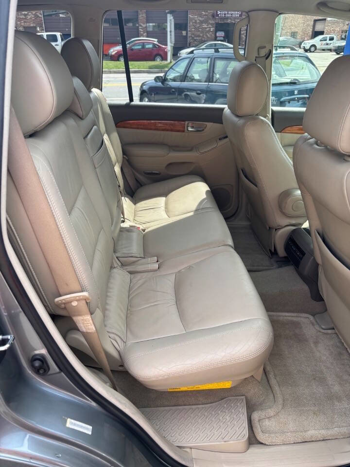 Used 2004 Lexus GX 470 AWD/4WD image 16