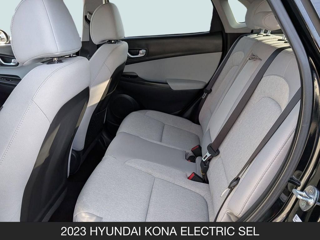 Used 2023 Hyundai Kona SEL FWD image 15