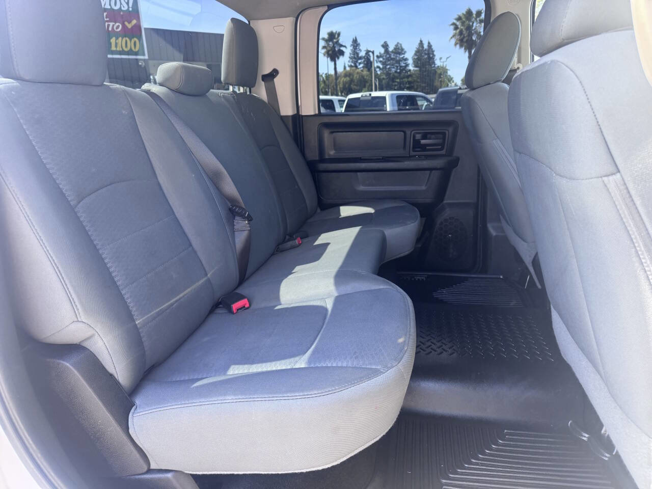 Used 2014 RAM 2500 Tradesman w/ Chrome Appearance Group AWD/4WD image 19