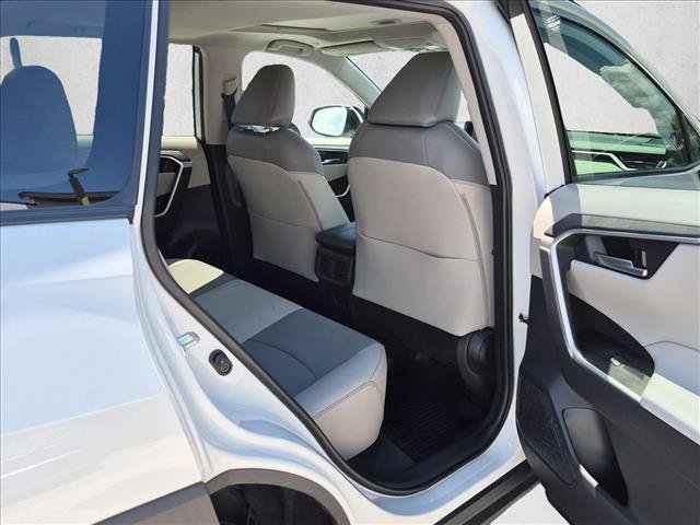 Used 2024 Toyota RAV4 XLE Premium FWD image 18