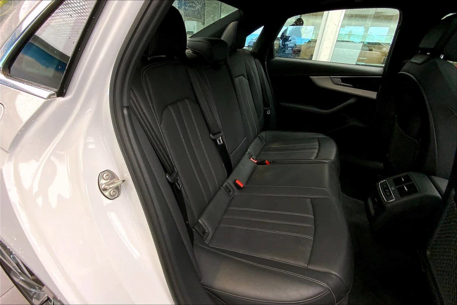 Used 2020 Audi A4 2.0T Premium Plus w/ Premium Plus Package FWD image 19