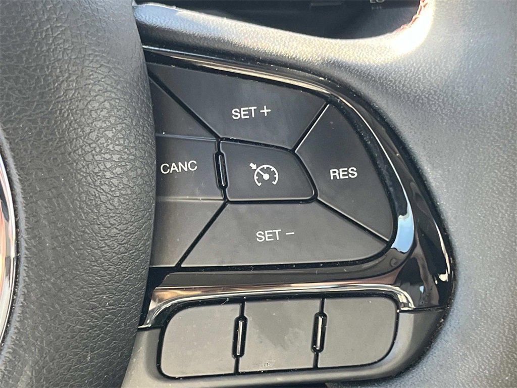 Used 2022 Jeep Renegade Latitude image 29