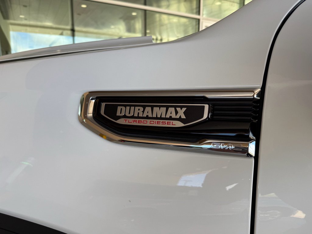 Used 2021 GMC Sierra 1500 SLT AWD/4WD image 29