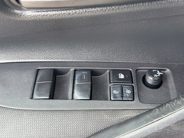 Used 2023 Toyota Corolla LE FWD image 8