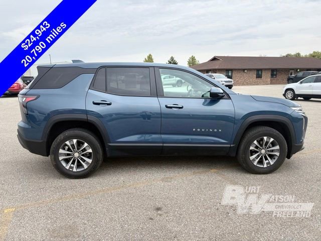 Used 2025 Chevrolet Equinox LT FWD image 7