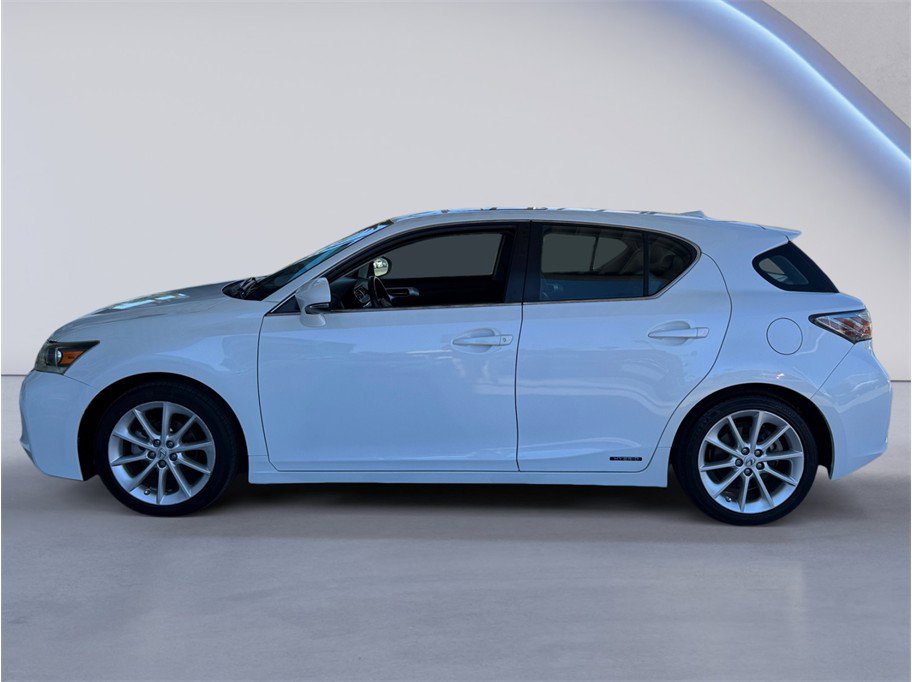 Used 2011 Lexus CT 200h Premium image 3