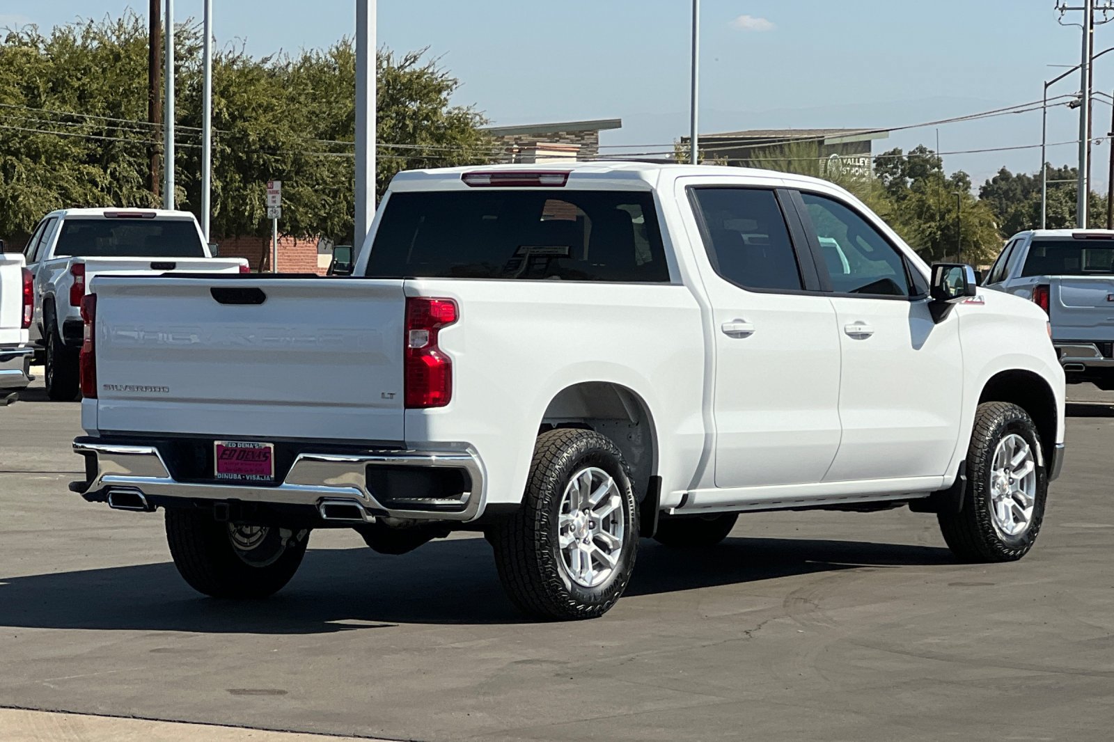 New 2026 Chevrolet Silverado 1500 LT w/ Z71 Off-Road Package AWD/4WD image 4