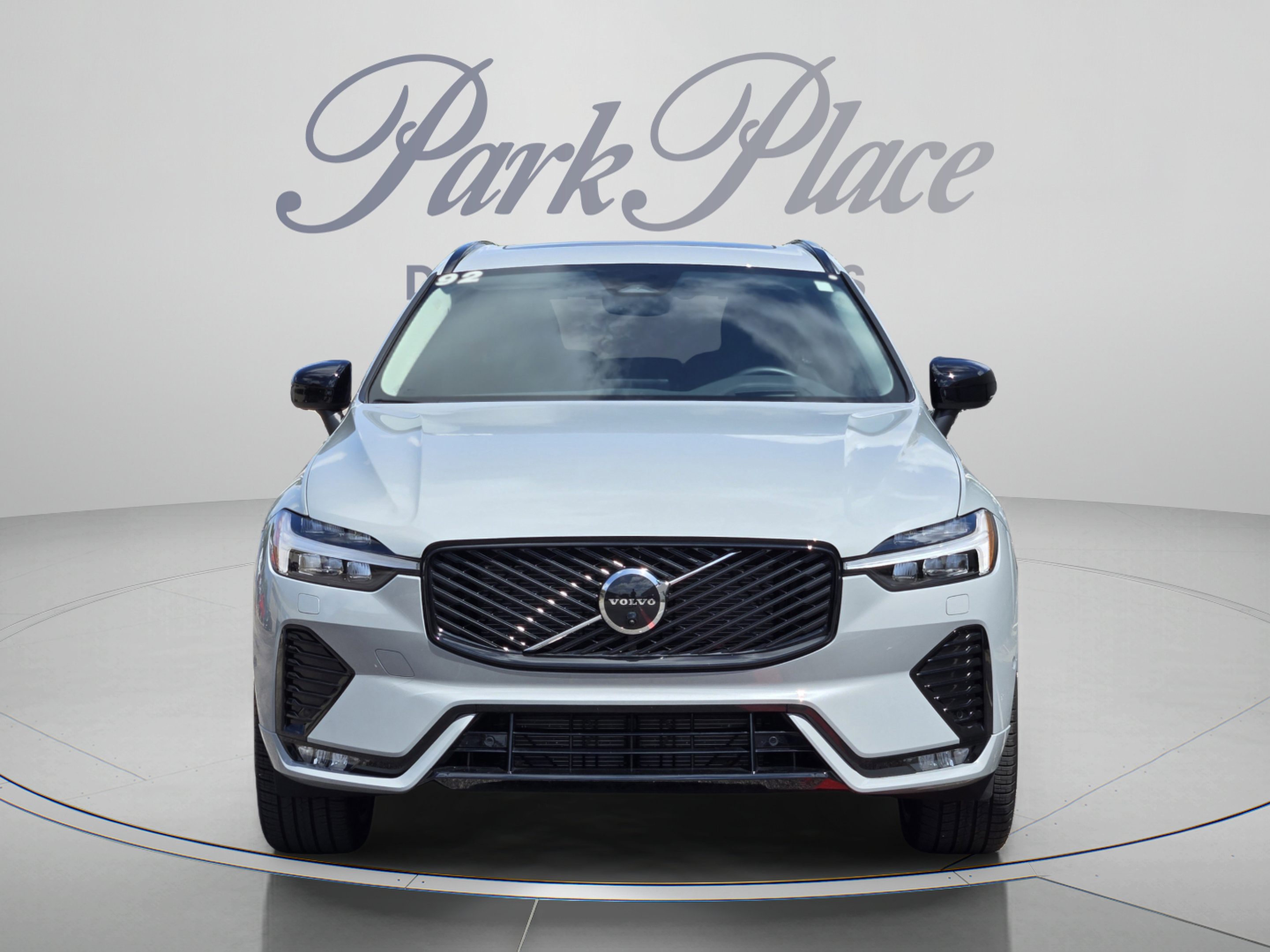 Used 2026 Volvo XC60 B5 Ultra w/ Protection Package Premier AWD/4WD image 9