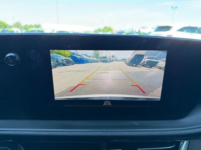 Certified 2024 Buick Envista Sport Touring w/ Experience Buick Package FWD image 13