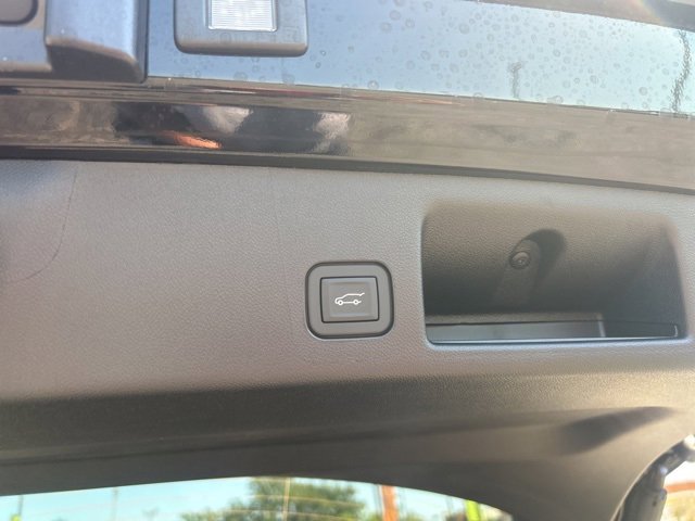 New 2026 Chevrolet Equinox EV LT image 30