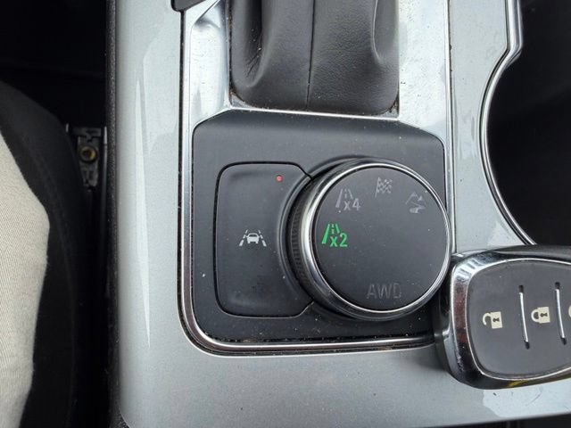 Certified 2025 Chevrolet Blazer LT AWD/4WD image 29