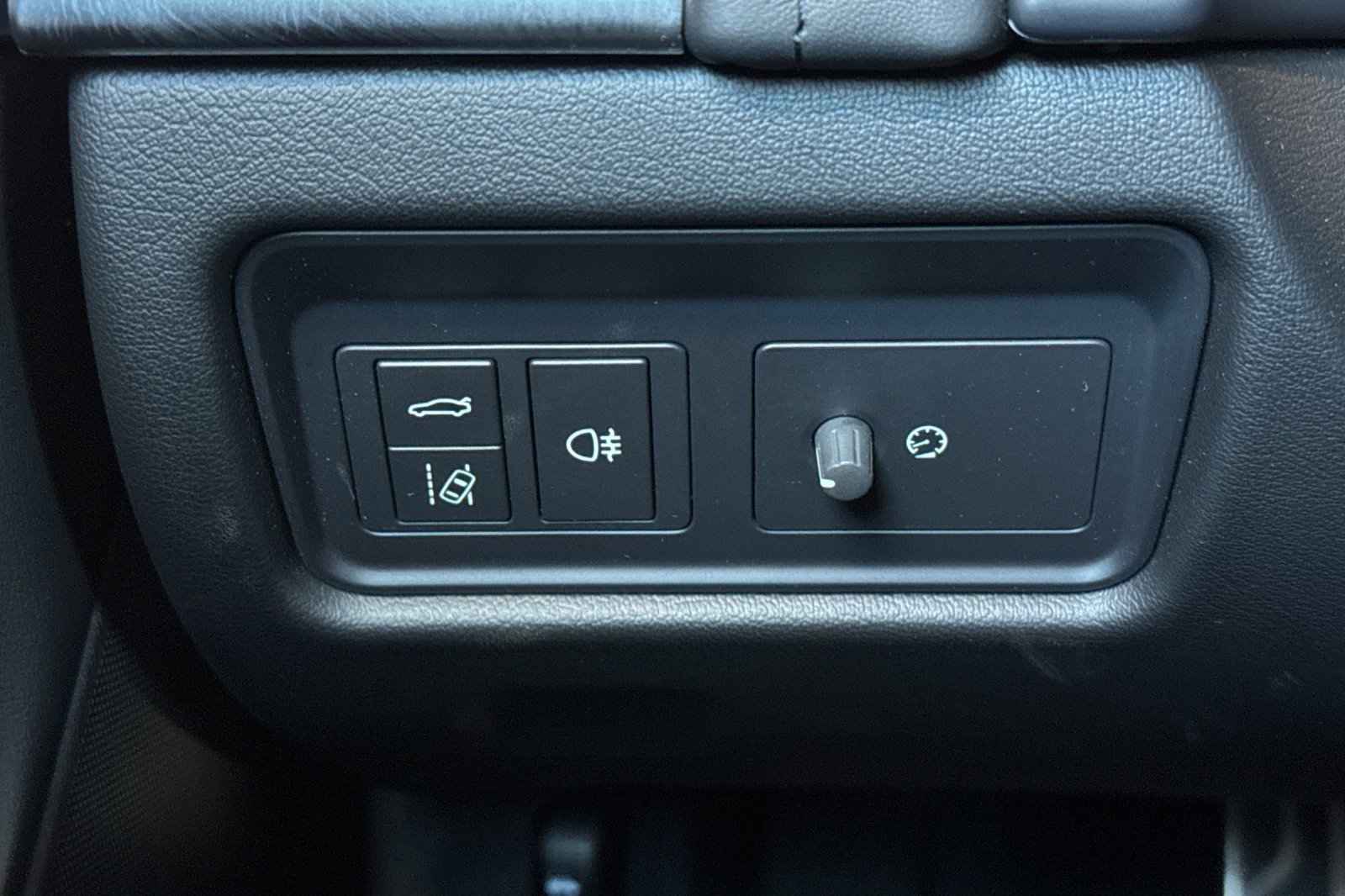 Used 2023 Jaguar F-TYPE R-Dynamic image 36