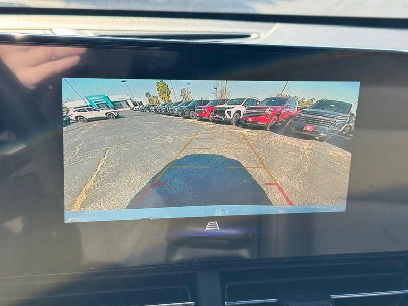 New 2026 Chevrolet Trax RS w/ Sunroof Package image 17