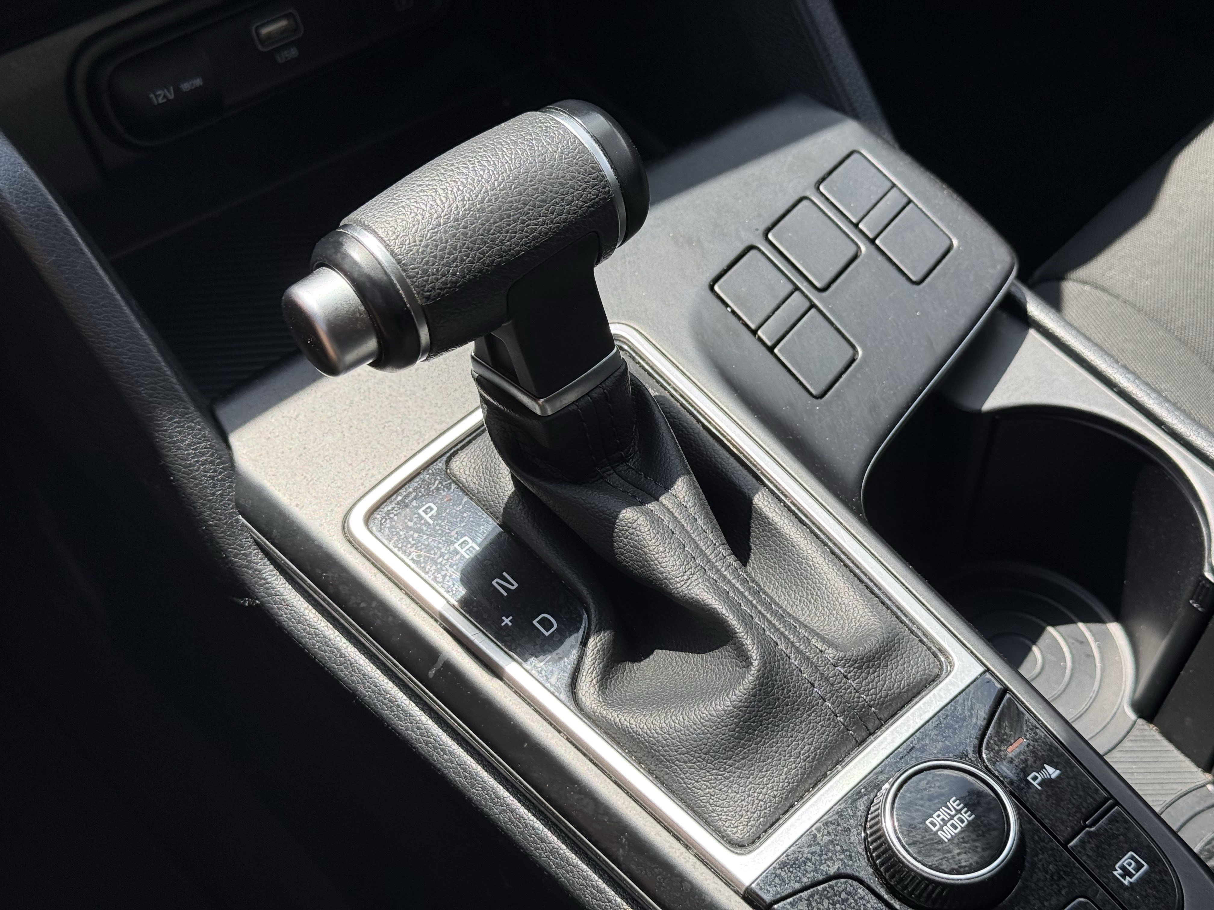 Used 2024 Kia Sportage LX image 24