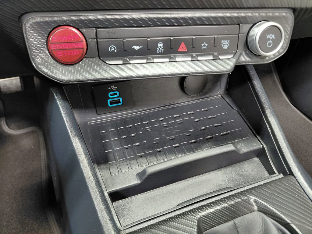 Certified 2024 Ford Mustang Premium image 33