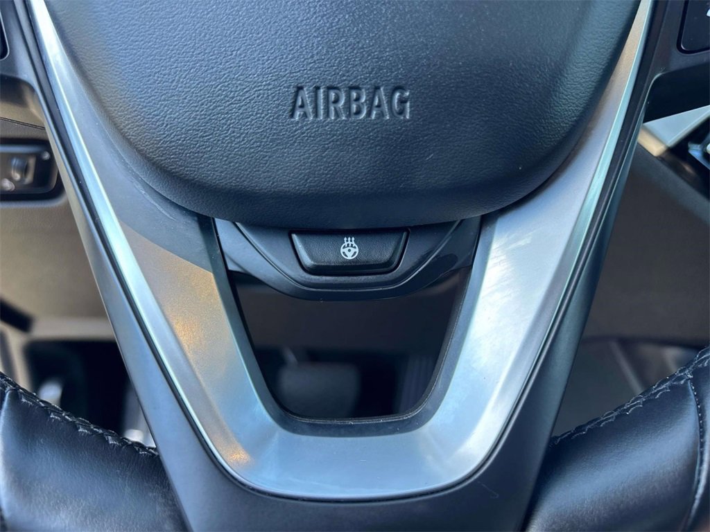 Used 2024 BMW 330e xDrive image 18