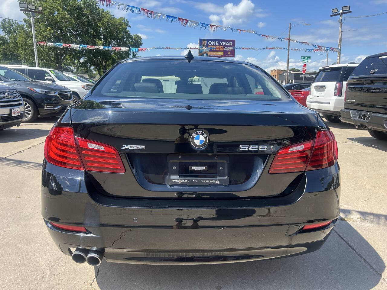 Used 2016 BMW 528i xDrive Sedan AWD/4WD image 5