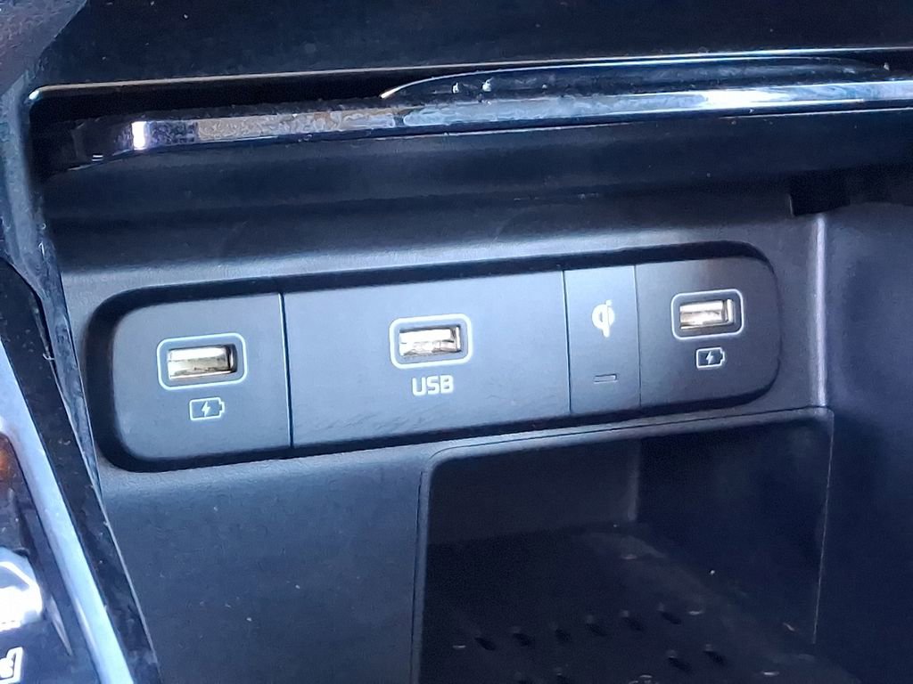 Certified 2022 Kia Sorento SX Prestige AWD/4WD image 21