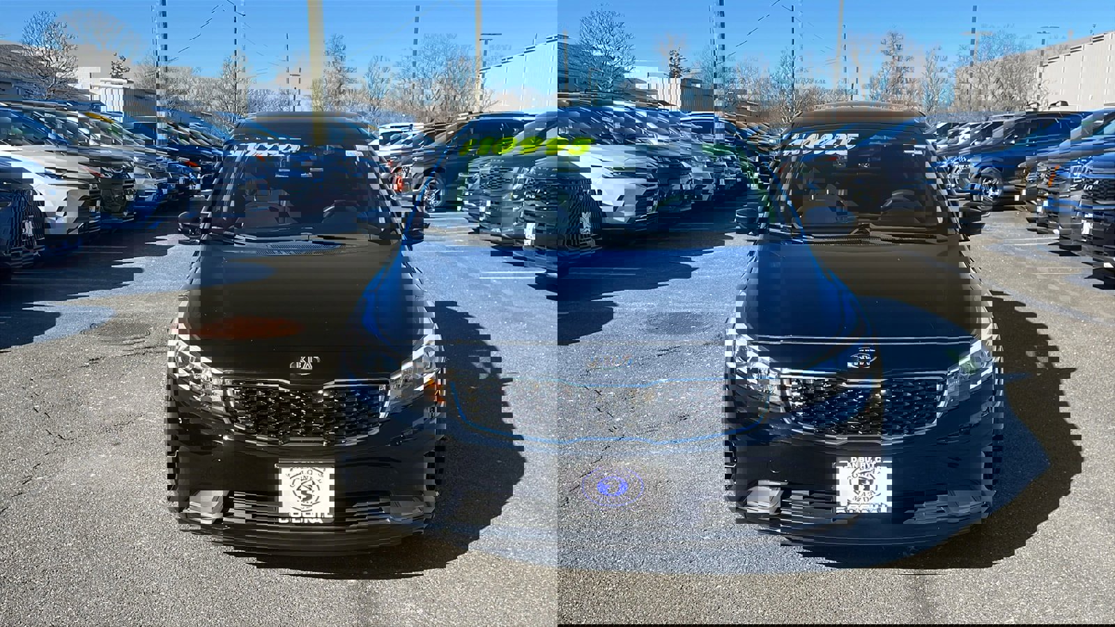 Used 2017 Kia Forte LX image 2