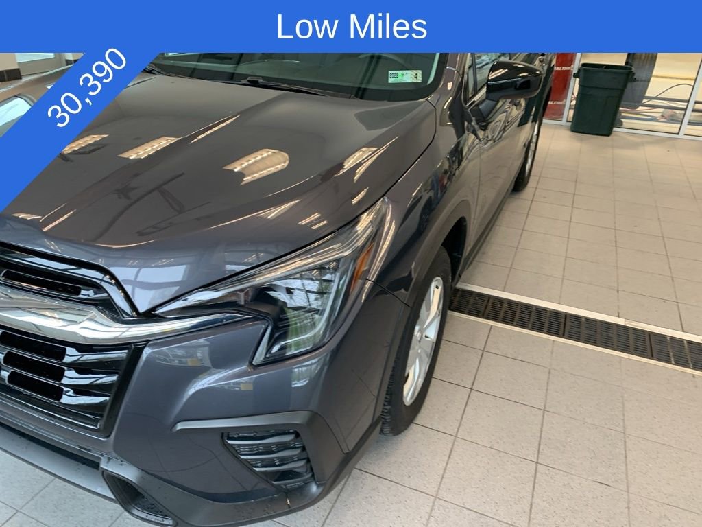 Certified 2023 Subaru Ascent 8-Passenger AWD/4WD image 2