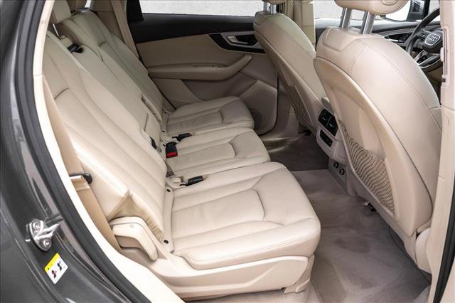Used 2019 Audi Q7 2.0T Premium w/ Convenience Package AWD/4WD image 24