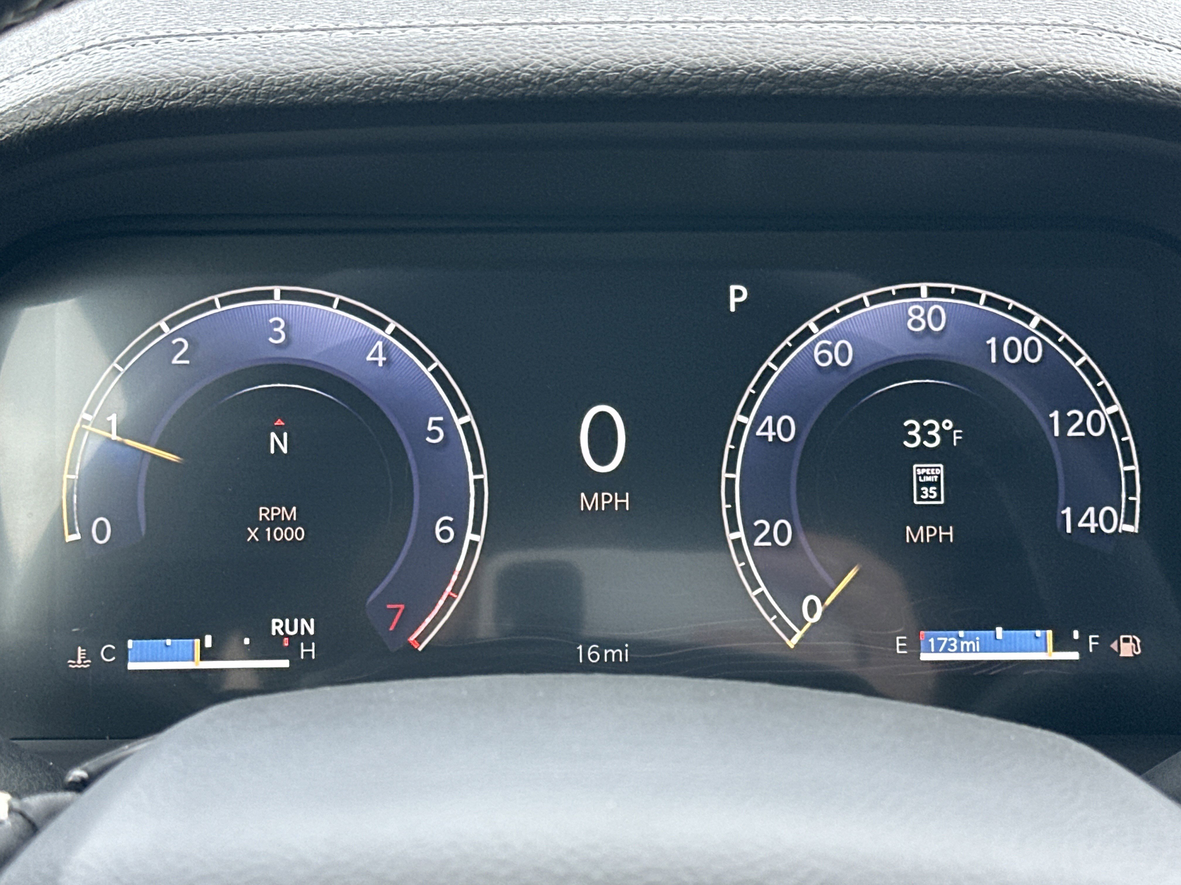 New 2026 Jeep Grand Cherokee Altitude image 9