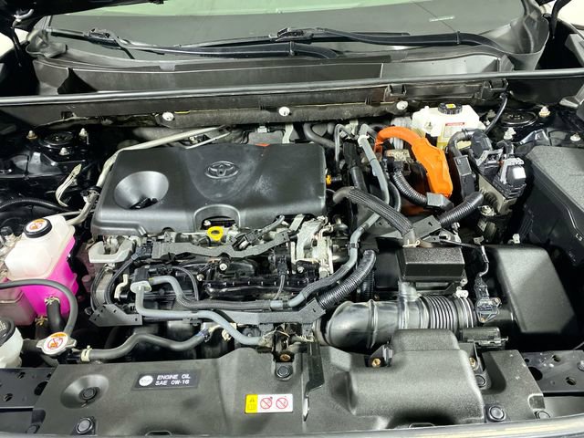 Used 2021 Toyota RAV4 LE image 26