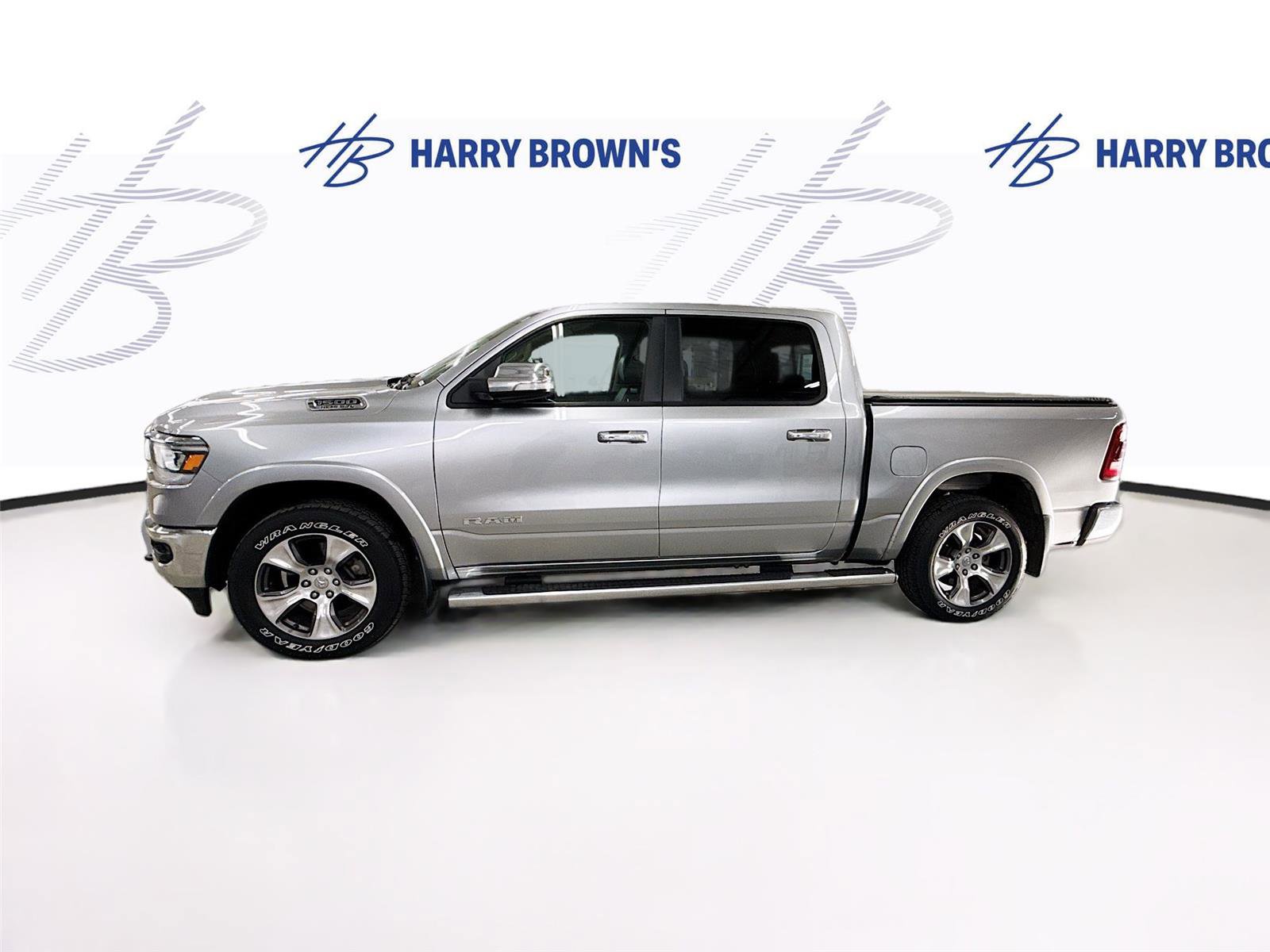 Used 2020 RAM 1500 Laramie image 8