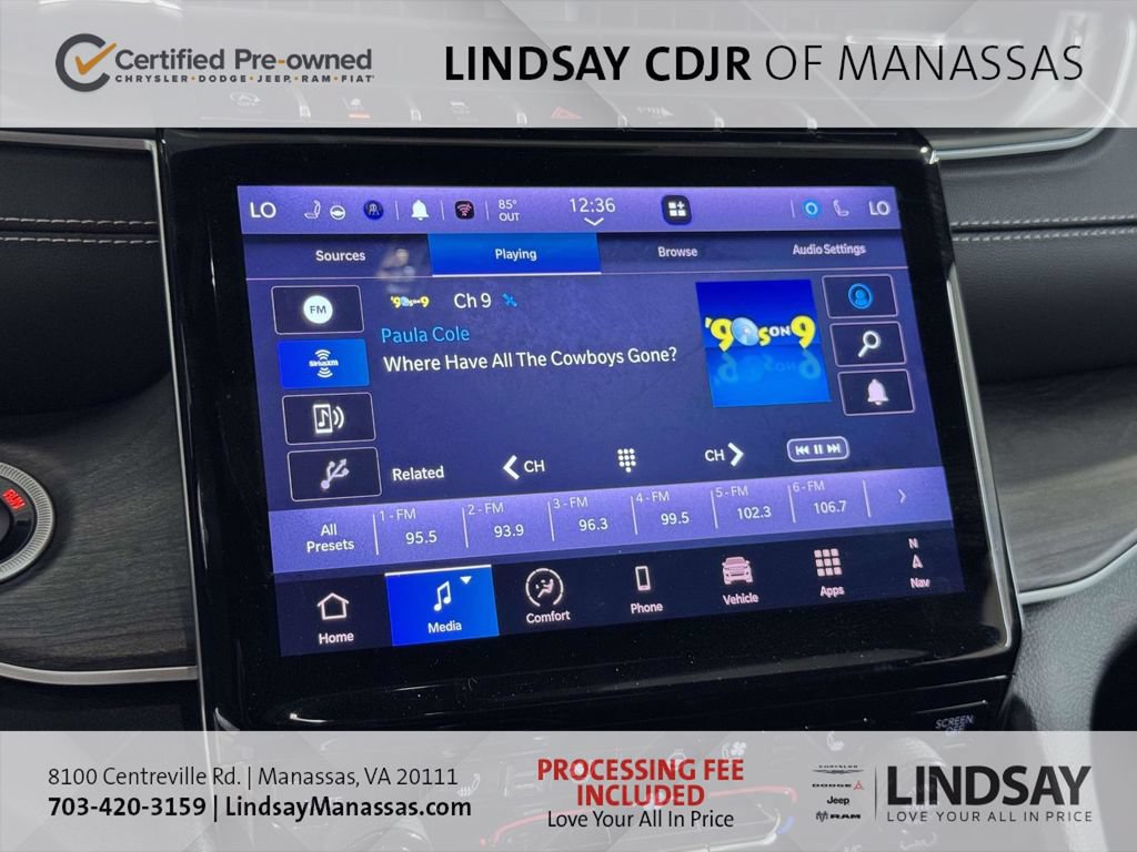 Used 2025 Jeep Grand Cherokee Limited w/ Luxury Tech Group II AWD/4WD image 12