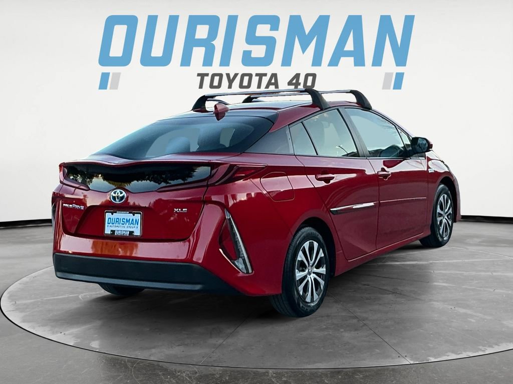 Used 2022 Toyota Prius Prime XLE image 6