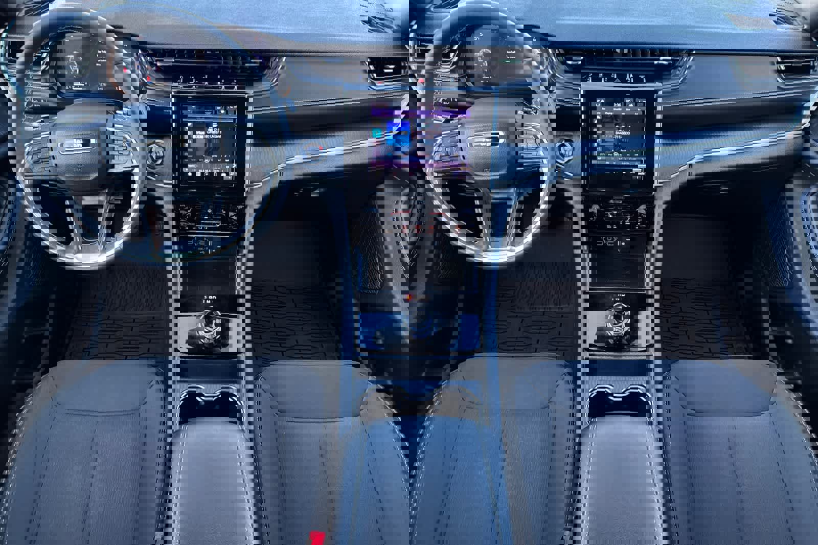 Used 2025 Jeep Grand Cherokee Laredo X w/ Luxury Tech Group I video 3