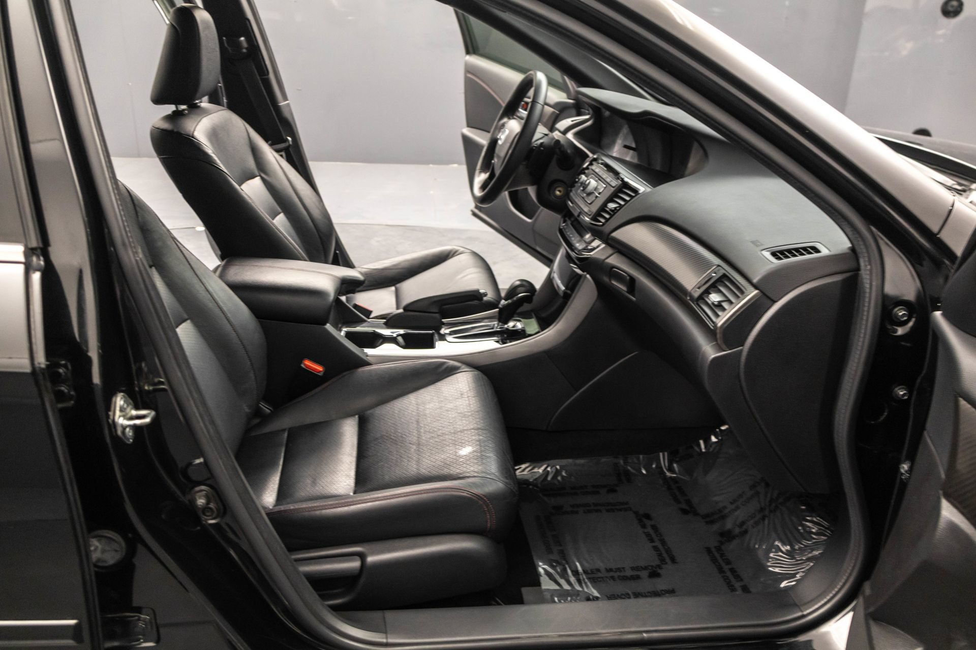 Used 2017 Honda Accord Sport Special Edition image 37