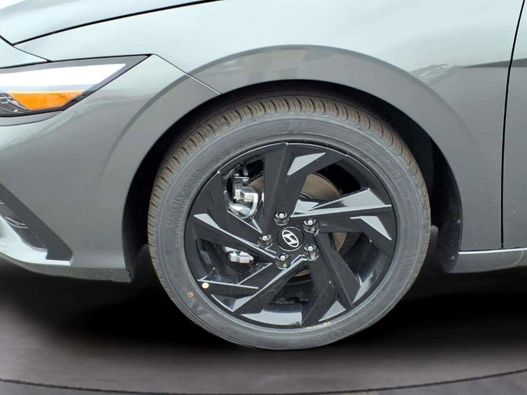 New 2026 Hyundai Elantra Sport w/ Cargo Package FWD image 9