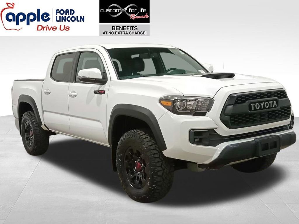 Used 2017 Toyota Tacoma TRD Pro image 1