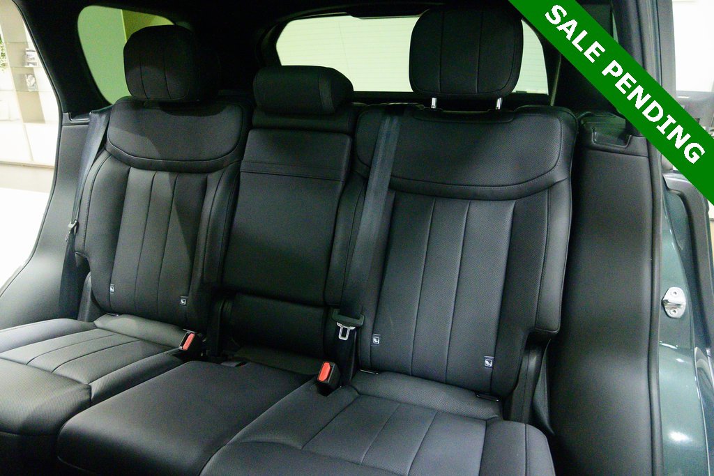 Used 2023 Land Rover Range Rover SE image 16
