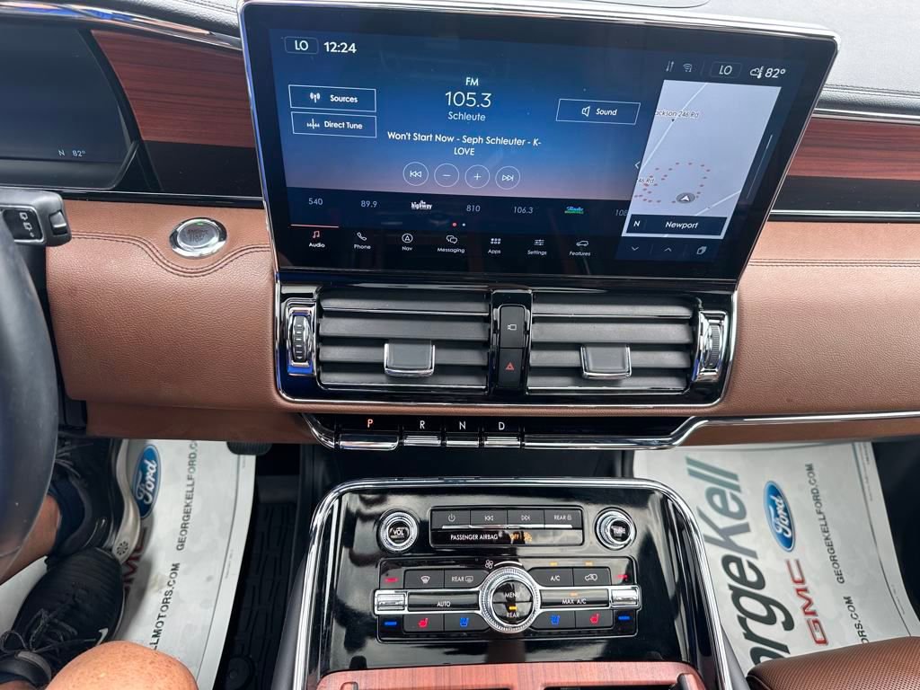 Used 2024 Lincoln Navigator Reserve image 8