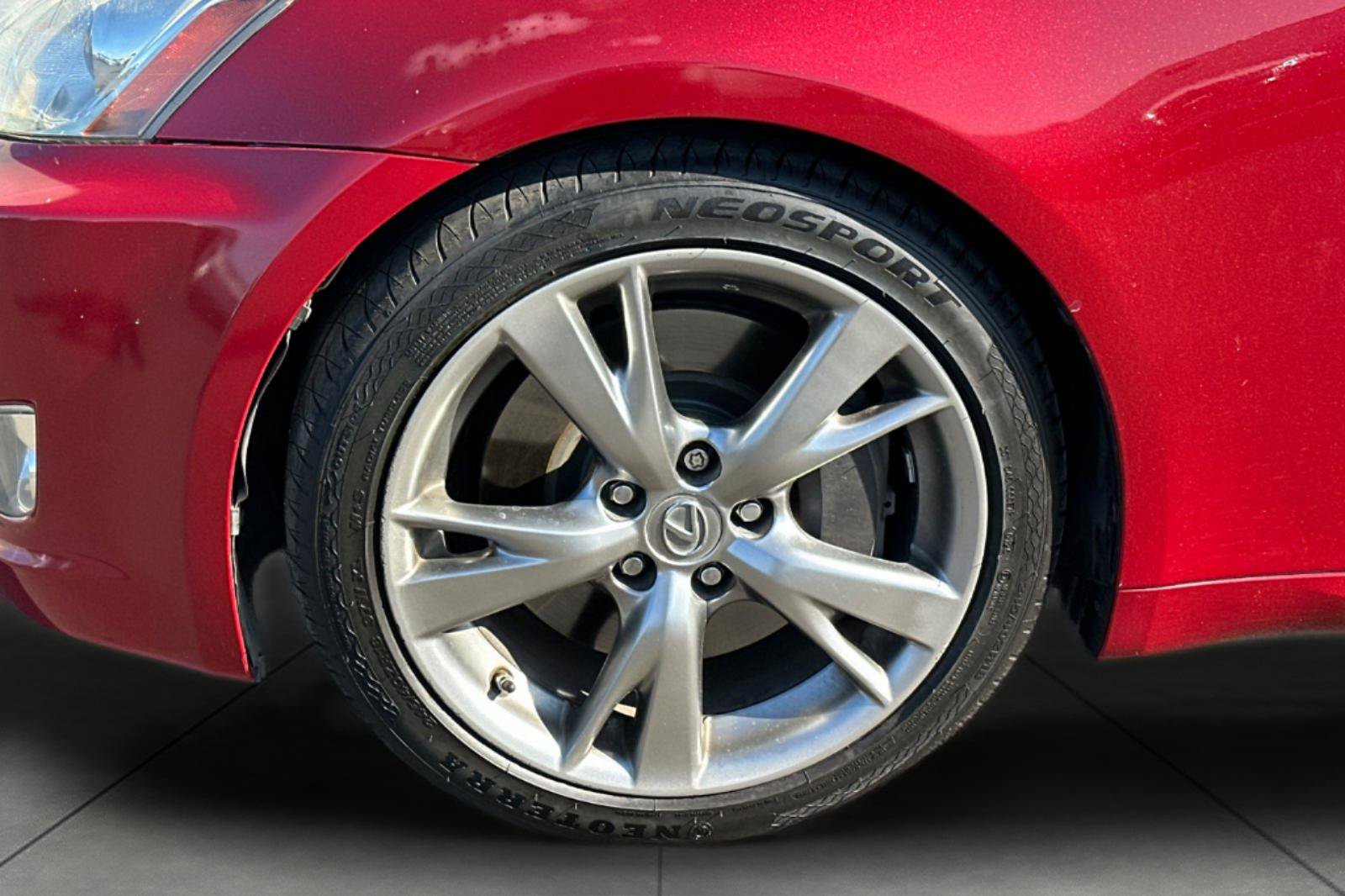 Used 2010 Lexus IS 350 RWD image 31