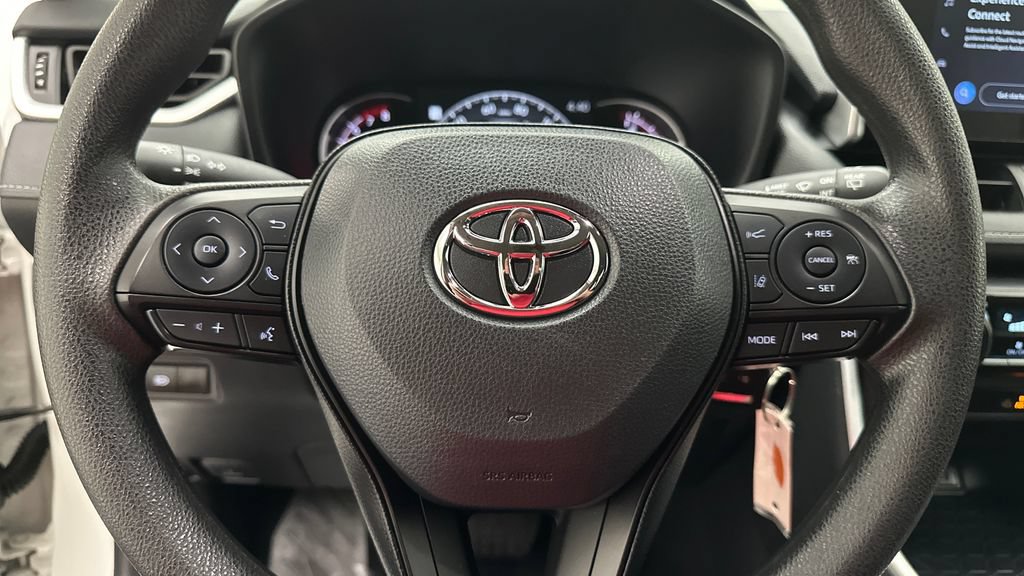 Certified 2025 Toyota RAV4 LE AWD/4WD image 14