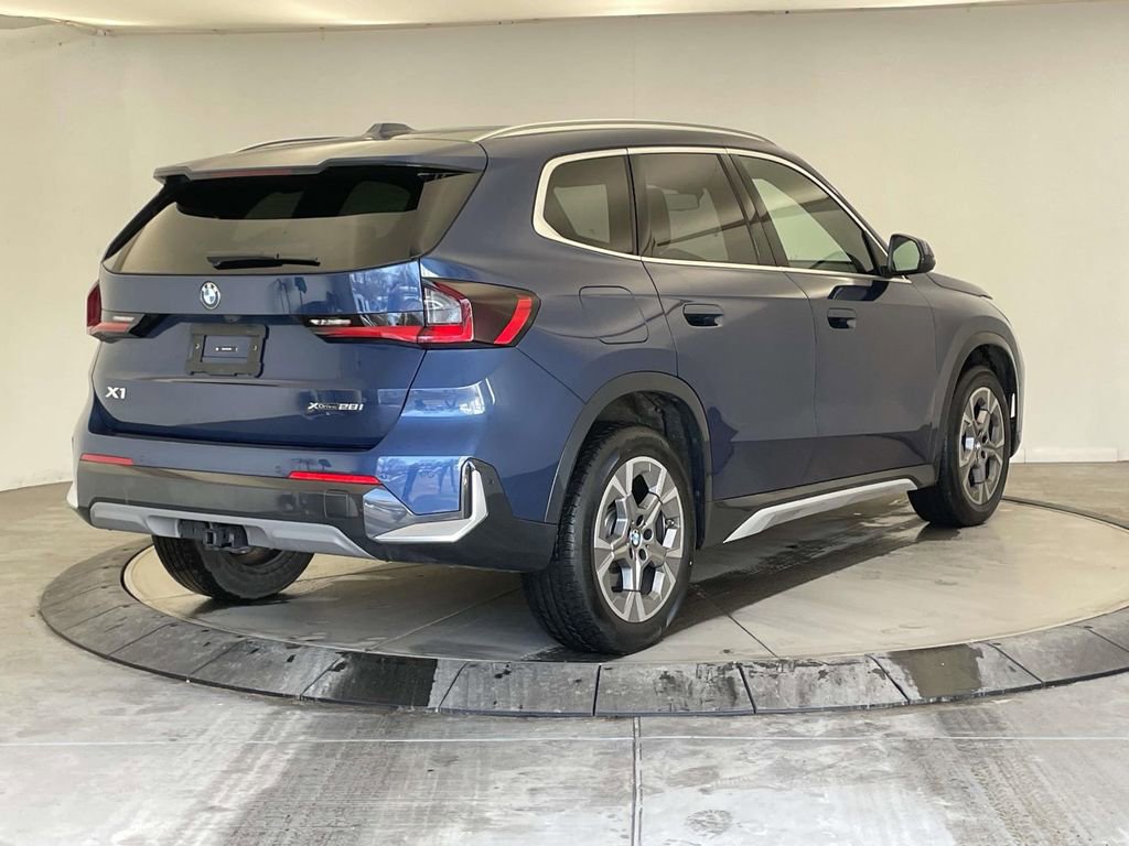 Used 2025 BMW X1 xDrive28i w/ Technology Package AWD/4WD image 5