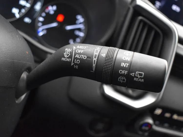 Used 2024 MAZDA CX-50 AWD 2.5 S w/ Preferred Package image 27