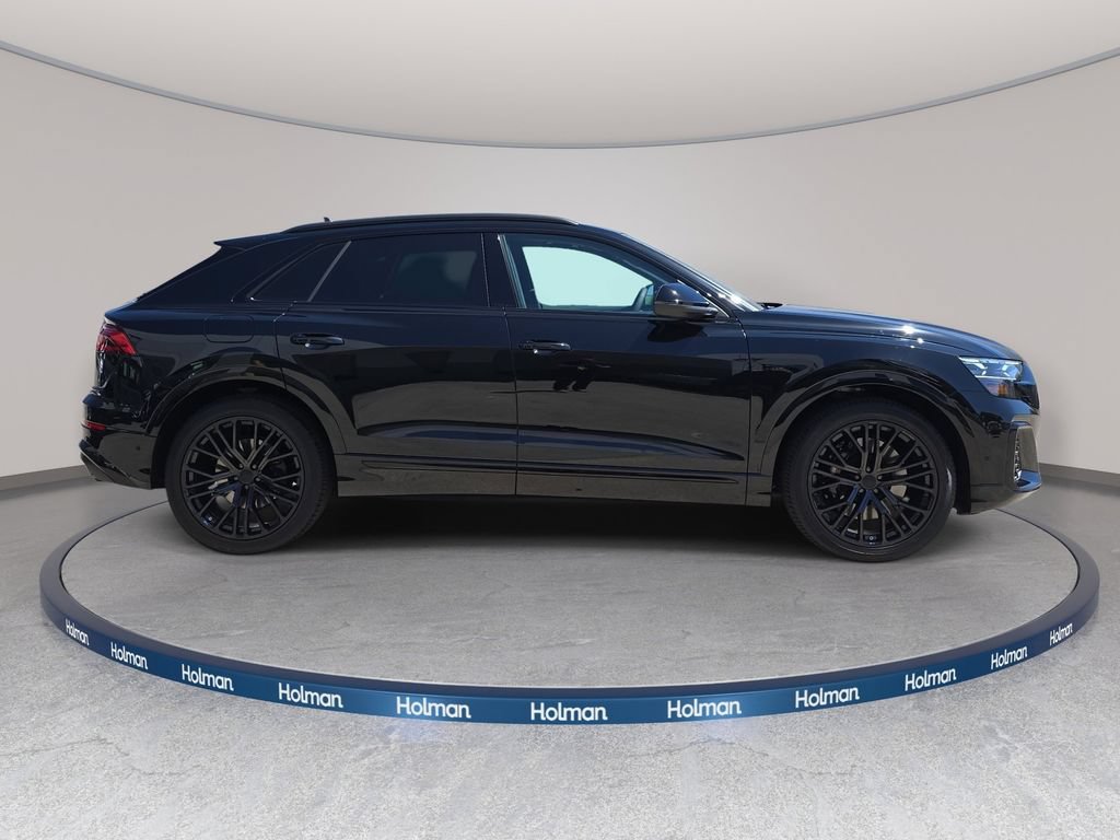 New 2026 Audi SQ8 Prestige AWD/4WD image 4