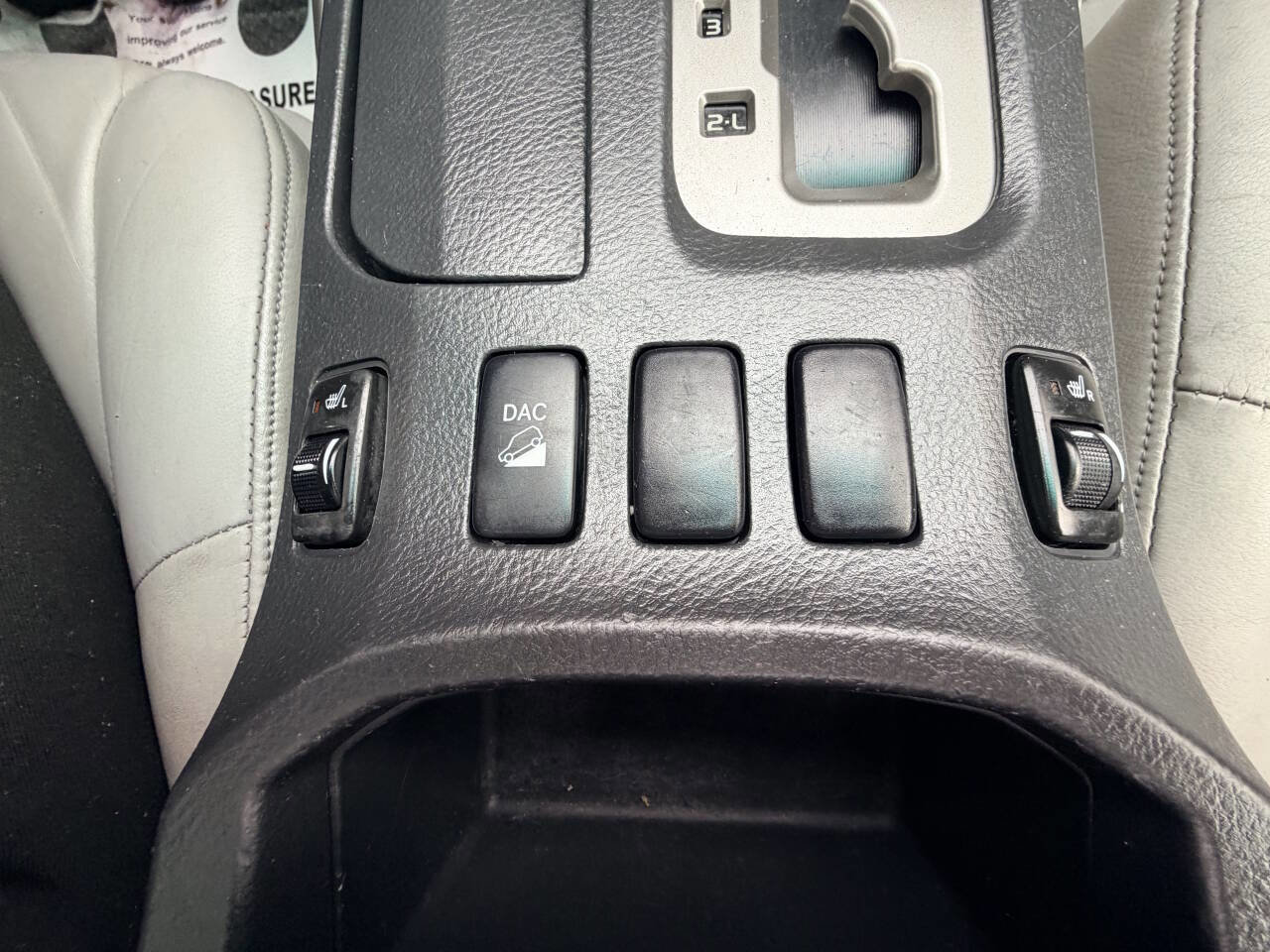 Used 2003 Toyota 4Runner Limited image 28