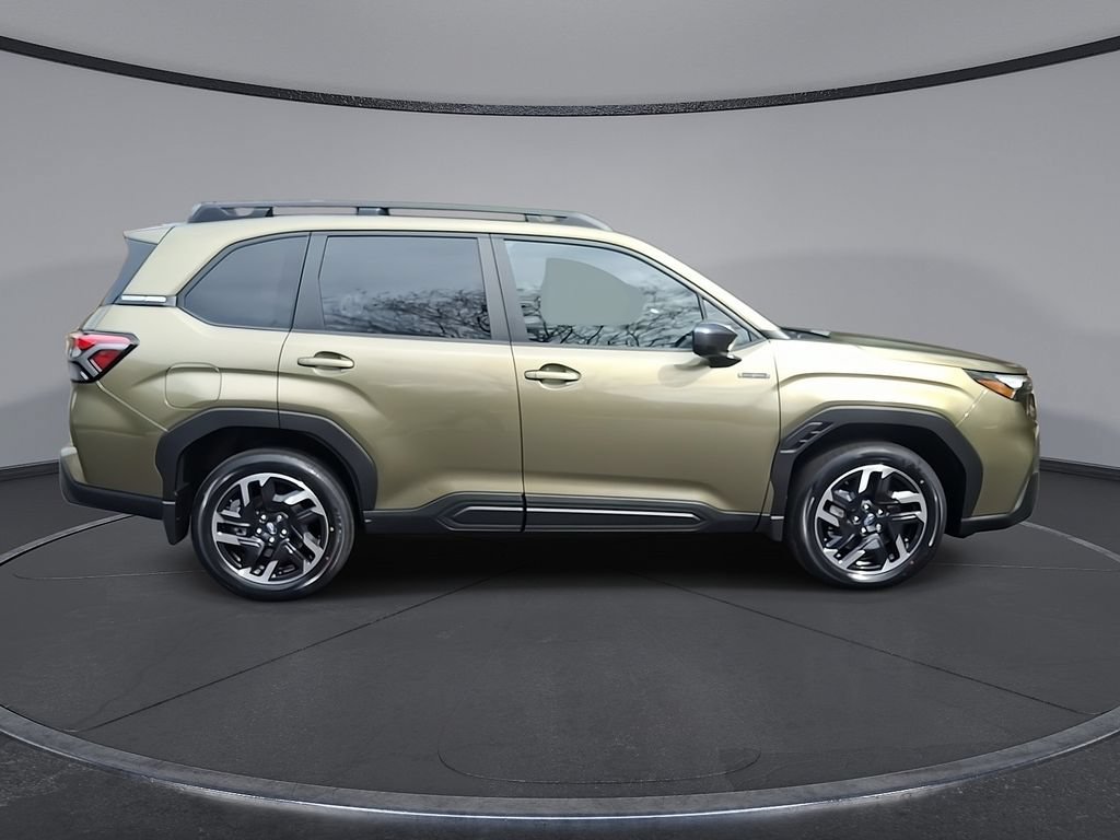 New 2026 Subaru Forester Touring AWD/4WD image 9