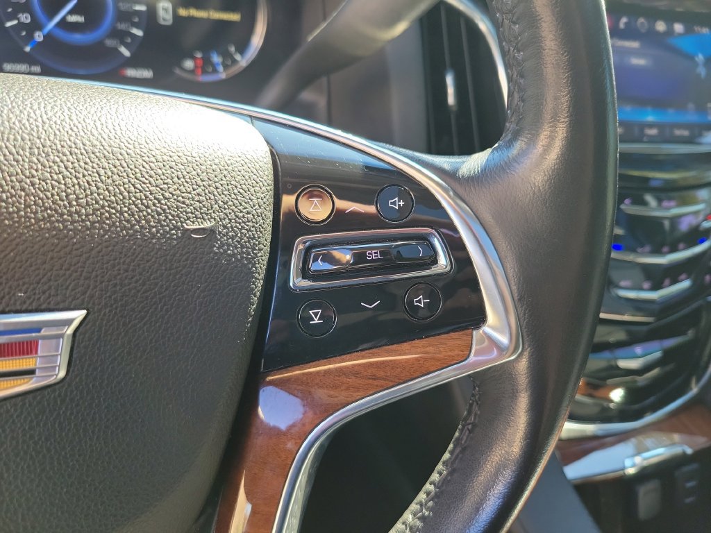 Used 2016 Cadillac Escalade Luxury AWD/4WD image 38