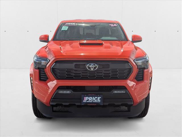 Used 2024 Toyota Tacoma TRD Sport image 2