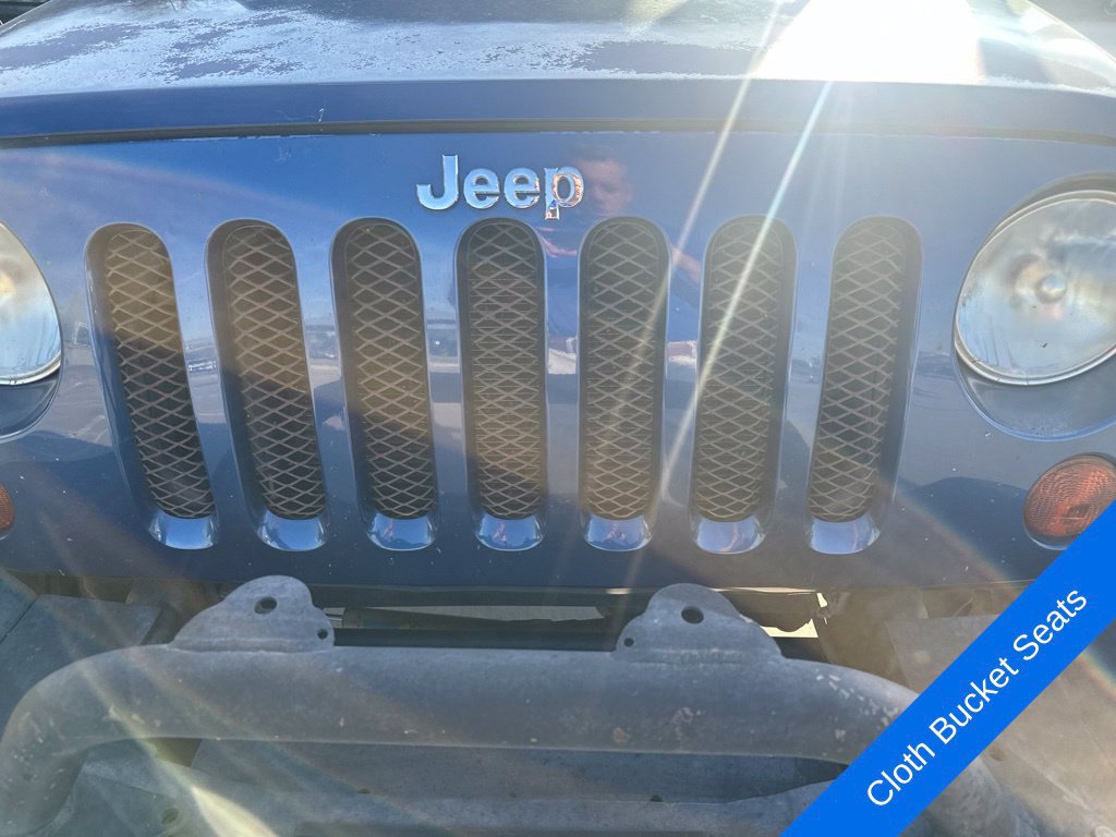 Used 2009 Jeep Wrangler X AWD/4WD image 13